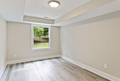 4904 Lakeside Dr, Atlanta GA  30360-1760 exterior