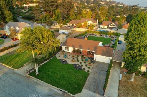 1622 Virginia Ave, Glendale CA  91202-1246 exterior