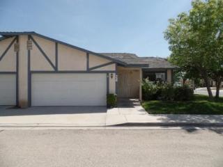 43840 Bobby Jones Dr, Lancaster CA  93536-6909 exterior