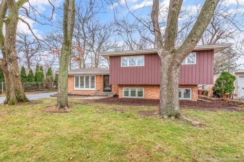 110 Oak Ave, Wood Dale, IL 60191-2036