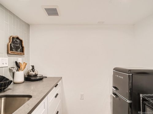 703 Vrain St, Denver CO  80219-2345 exterior
