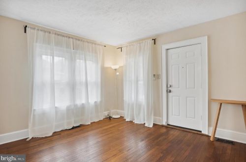 6409 Eastern Ave, Silver Spring MD  20912-4728 exterior