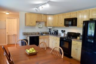 3 Gull Ln, Merrimack, NH 03054-4703