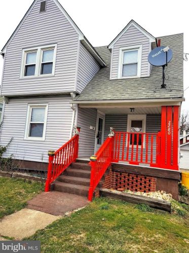 2280 Cove Rd, Camden NJ  08110-1646 exterior