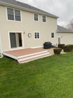 11 Belleview Ave, Tiverton, RI 02878-1803
