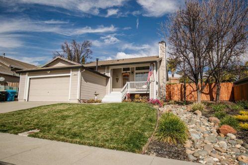 291 San Leon Dr, Vacaville, CA 95688-9110