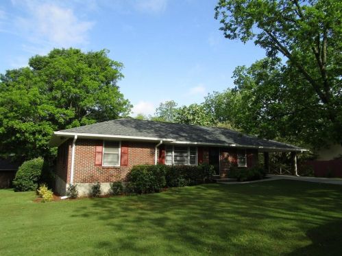719 2nd Ave, Conyers, GA 30012-5203