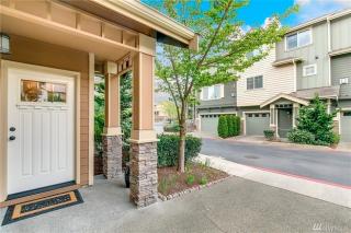 4660 3rd Ct, Seattle, WA 98059-5265