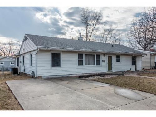 3317 Chestnut Ave, Mattoon, IL 61938-3614