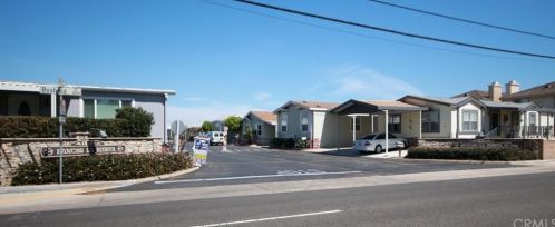 330 Magpie Ln, Santa Ana CA  92708-5822 exterior