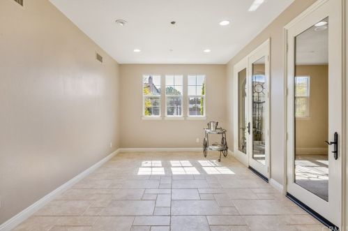 3476 Deep Waters Ct, Simi Valley CA  93065-0587 exterior