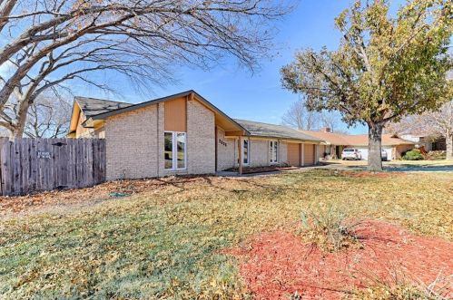 2896 Elsinor Dr, Fort Worth, TX 76116-2708