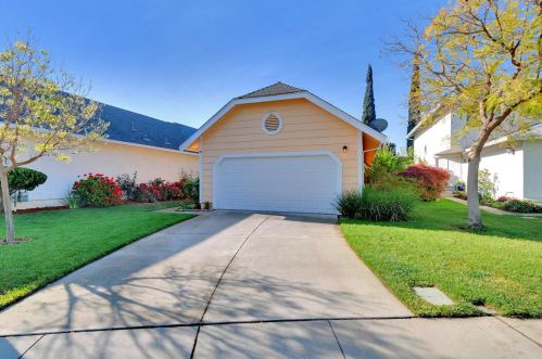 2958 Liberty Dr, Pleasanton, CA 94566-8716