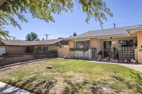 1116 Avenue, Lancaster, CA