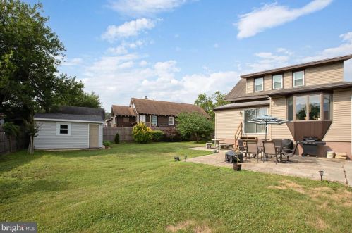 3240 48 St, Camden NJ 08109-2108 exterior