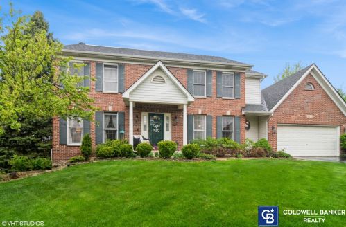 815 Mark Twain Trl, Batavia, IL 60510-8330