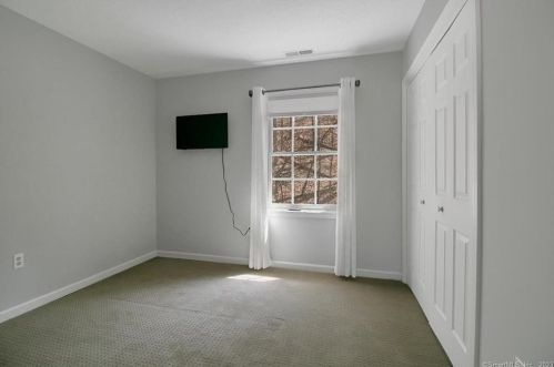 190 Copper Ridge Rd, Southington CT  06489-4645 exterior