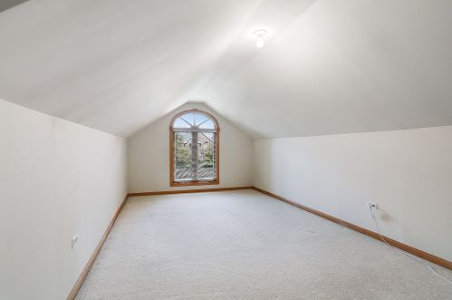 1208 Pleasant Pl, Lemont IL  exterior