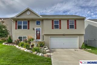 14502 Knudsen St, Bennington, NE 68007-1638