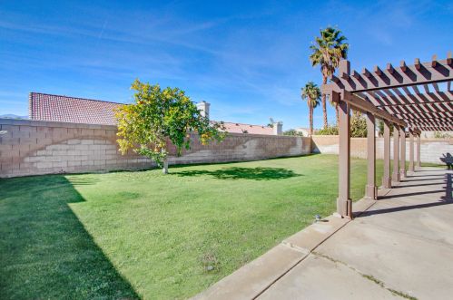 45215 Desert Sand Ct, La Quinta, CA 92253-4267