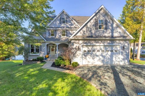 5 Dover Ct, Bybee, VA 22963-3334