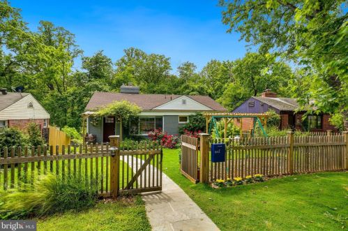 8412 Barron St, Silver Spring, MD 20912-7362