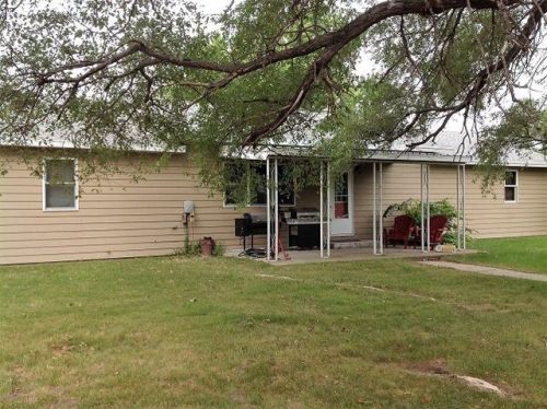 201 Center St, Johnstown, NE 69214-8500