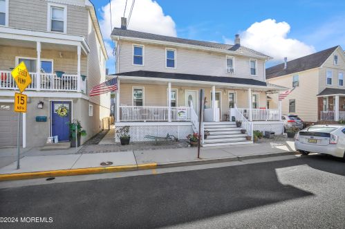 14 Center St, Locust, NJ 07760-2211