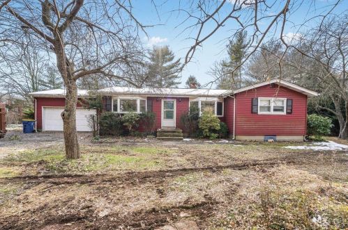 262 River Rd, Piscataway, NJ 08854-3506