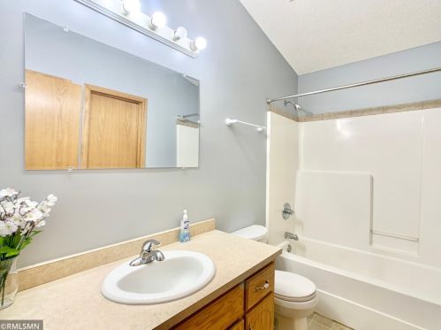861 Desoto St, Saint Paul MN  55130-4233 exterior