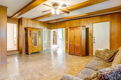 3801 Clayton Rd, Fort Worth TX  76116-9416 exterior