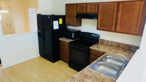 810 Crabapple Way, Richmond TX  77471-5883 exterior