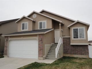 4227 3450, Ogden UT  84401-6711 exterior