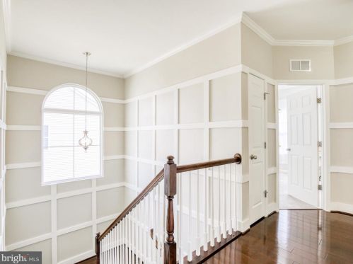 395 Lord Fairfax St, Charles Town WV 25414-2529 exterior