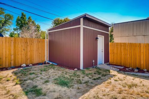2820 Park Pl, Denver CO  80219-1629 exterior
