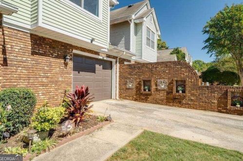 3325 Salem Cove Dr, Conyers, GA 30013-5314