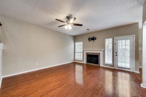 8415 Barnaby St, Dallas, TX 75243-8068