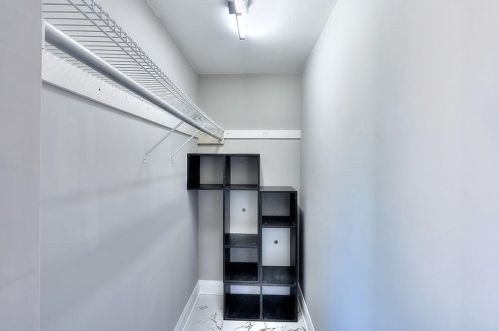 2504 Bradford Sq, Atlanta GA  30345-1336 exterior