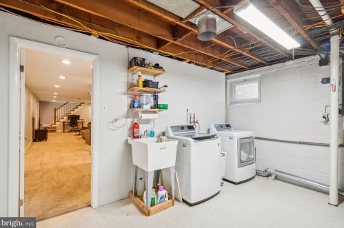 501 Apple Grove Rd, Silver Spring MD 20904-2753 exterior