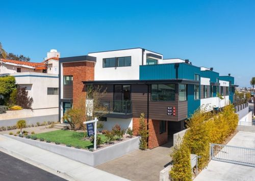1843 11th St, Manhattan Beach, CA 90266-6211