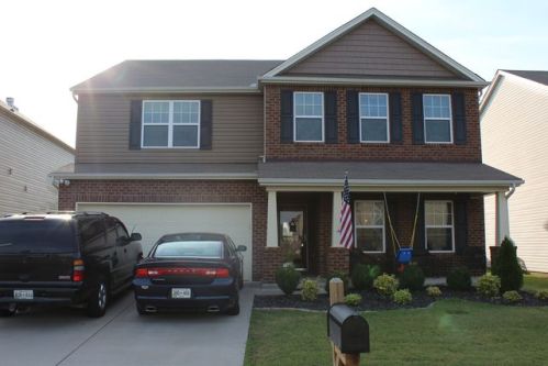 86 Suggs Dr, Lebanon, TN 37087-7622