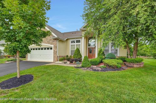 56 Portchester Dr, Jackson Twp, NJ 08527-4394
