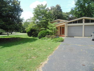 9252 Sunny Shore Ln, Chattanooga, TN 37416-1321