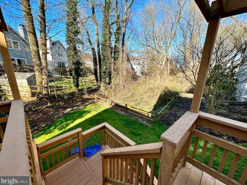 7247 Riding Hood Cir, Columbia MD 21045-5237 exterior