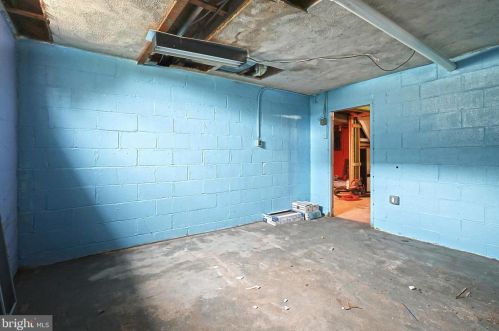 130 Baugher Dr, Hanover PA 17331-4003 exterior