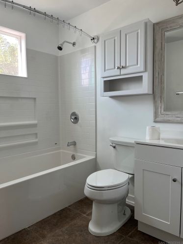 523 Citrus Ave, Vista CA  92084-5041 exterior