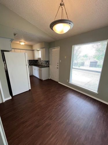 4602 Broadhill Dr, Austin TX  78723-6102 exterior