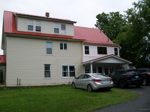 21 Fisher St, Fort Fairfield, ME 04742-1117