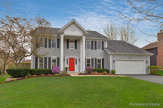 6629 Chick Evans Ln, Downers Grove, IL 60517-1479