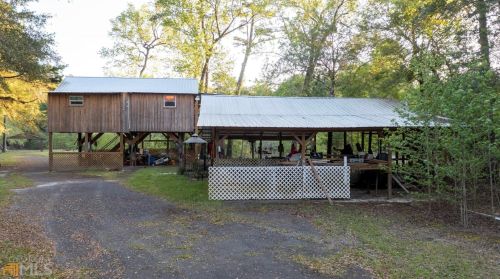 1621 St Marys River Bluff Rd, Saint George, GA 31562-4115